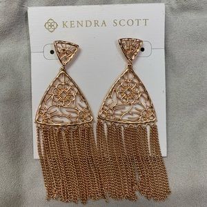 KENDRA SCOTT GOLD EARRINGS